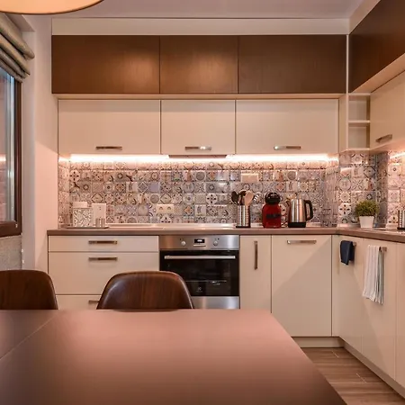Stylish 1bd Flat With Elevator & Ac - Heart Of By Flat Mаnager * 索菲亞