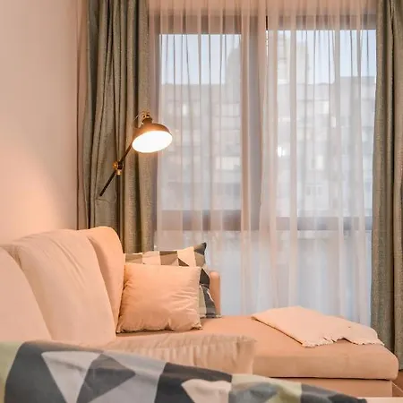 Stylish 1bd Flat With Elevator & Ac - Heart Of By Flat Mаnager 索菲亞