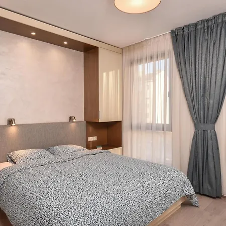 Stylish 1bd Flat With Elevator & Ac - Heart Of By Flat Mаnager Apartment